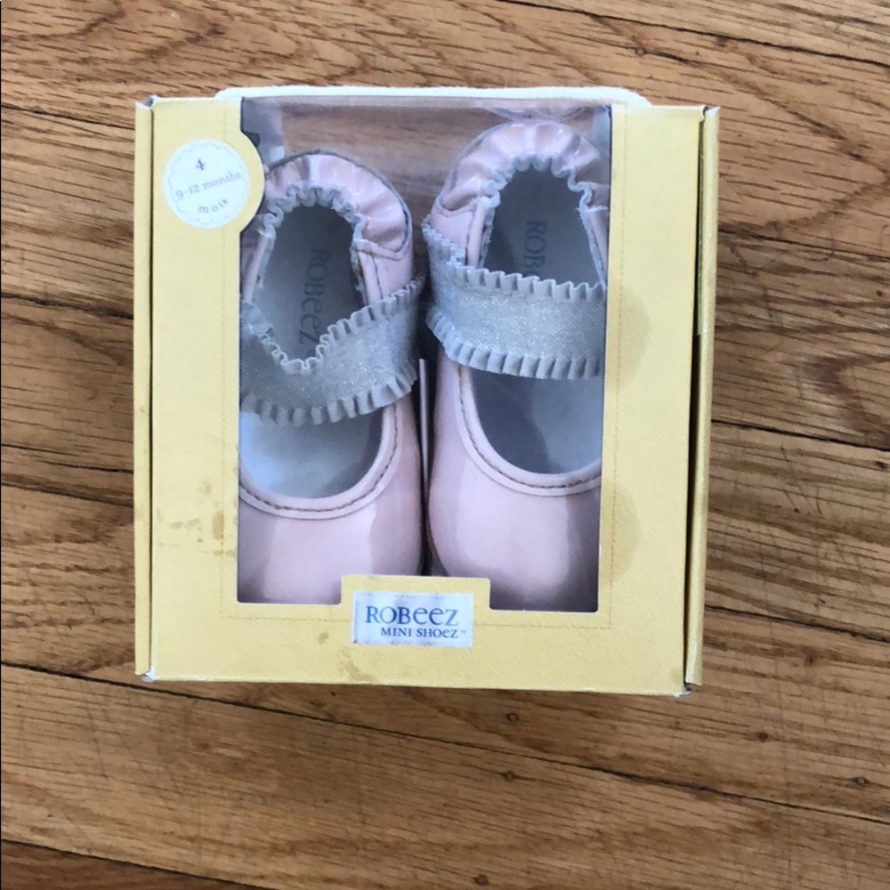 New in Box Robeez Shoes